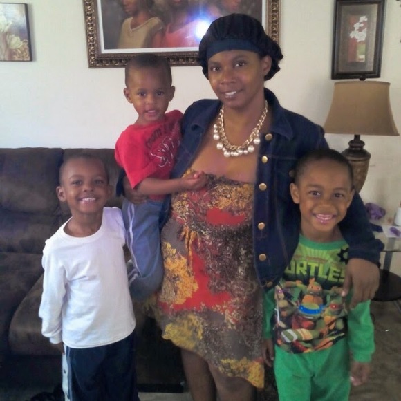 Meet your Posher, Amillion - Picture 1 of 1